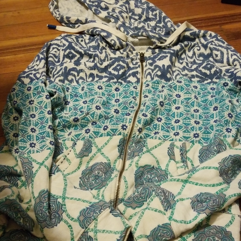 Lucky Bliss, hooded,zippered,sweater,size XL